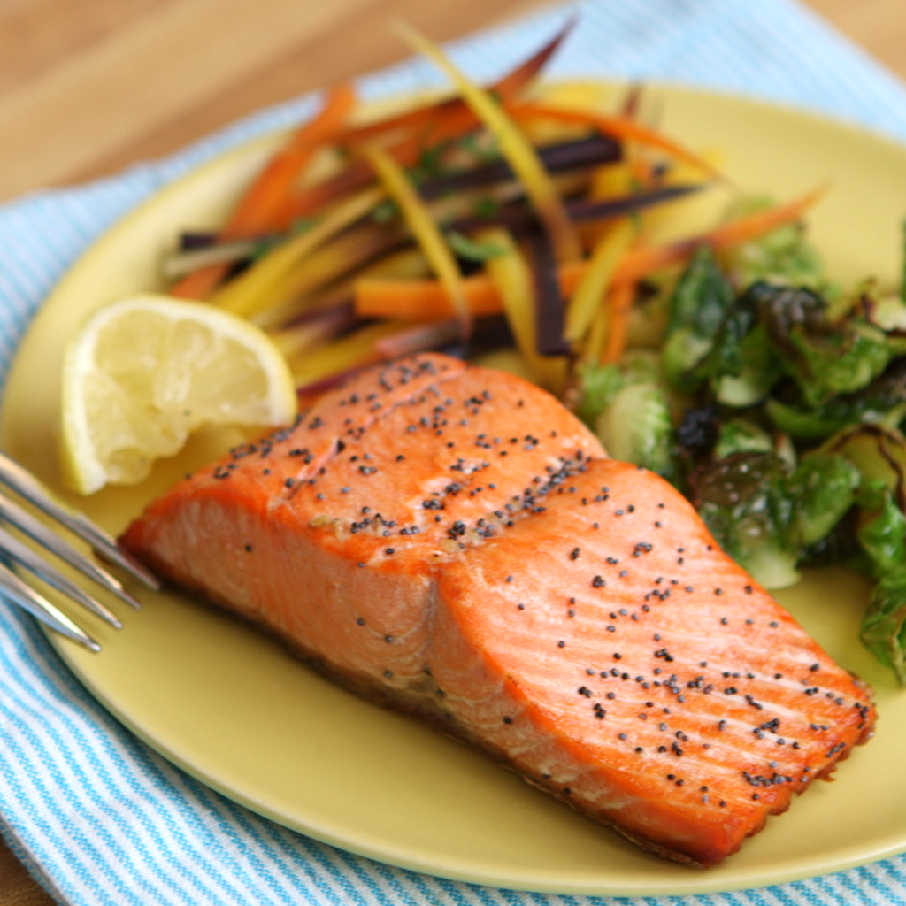 Lemon Poppy Salmon from Clean Eating on HEalthination by Arielle Haspel of BeWellwitharielle.com