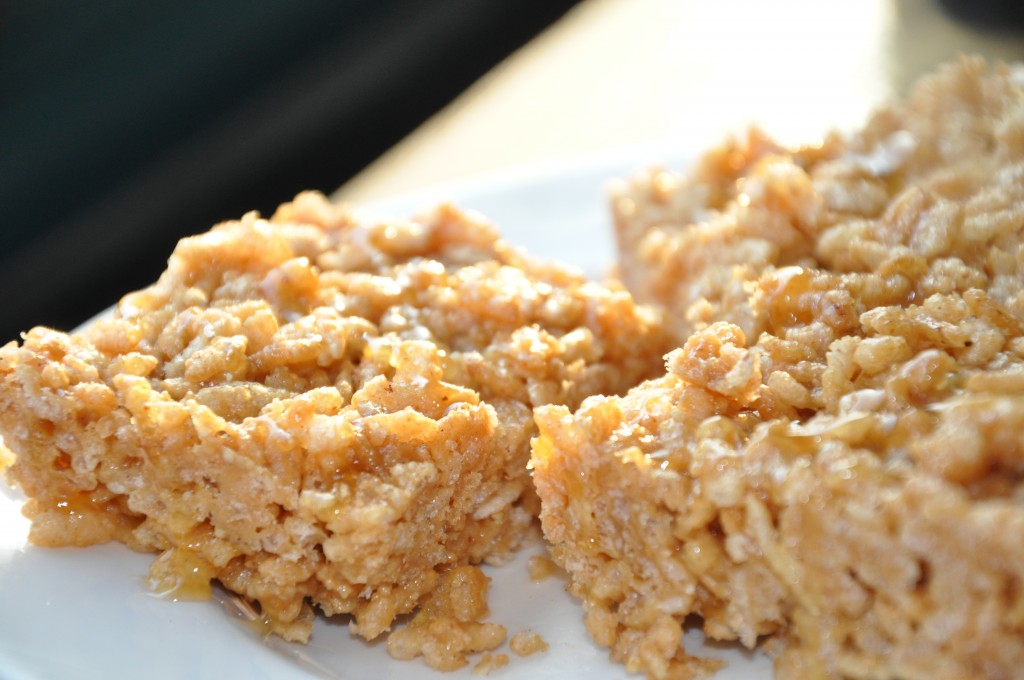 healthy rice krispies treats from bewellwitharielle