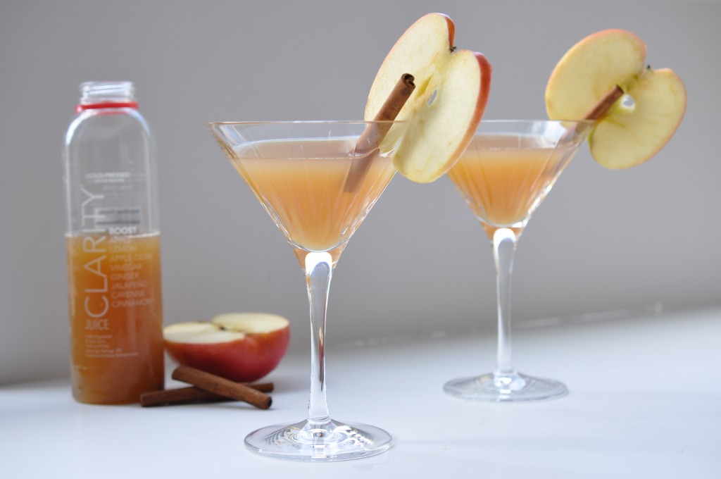 spicy spiked apple cider martinis with fresh juice from clairty juice by bewellwitharielle.com