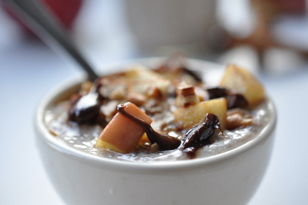 caramel-apple chia pudding