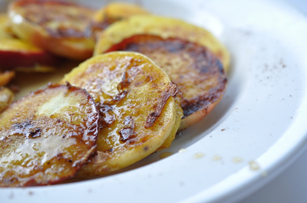 Apple French Toast by Bewellwitharielle.com