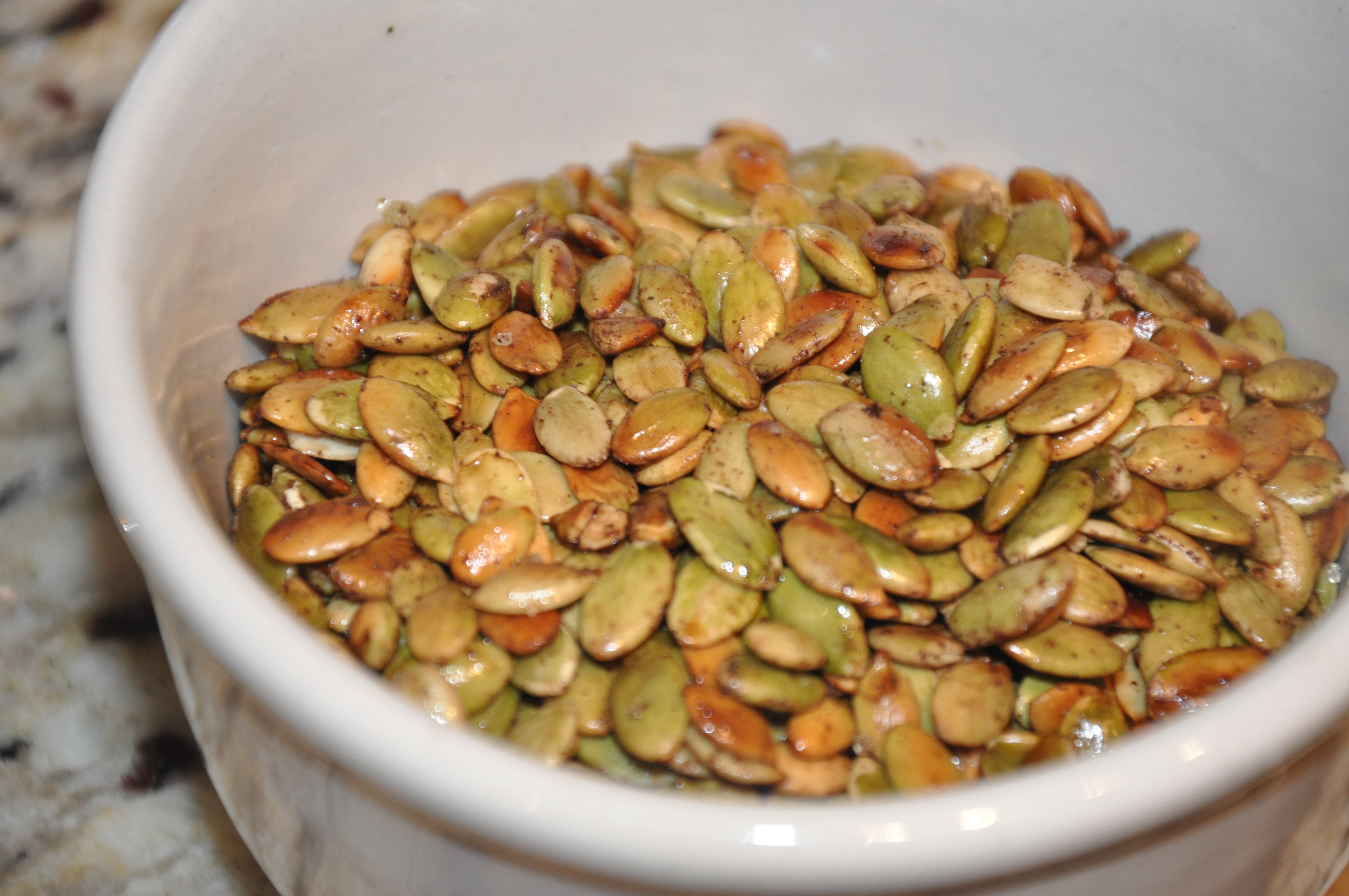 toasted-cinnamon-pumpkin-seeds-be-well-with-arielle