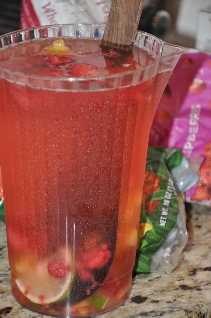 Healthy KoolAid/ Fruit Punch! Be Well With Arielle