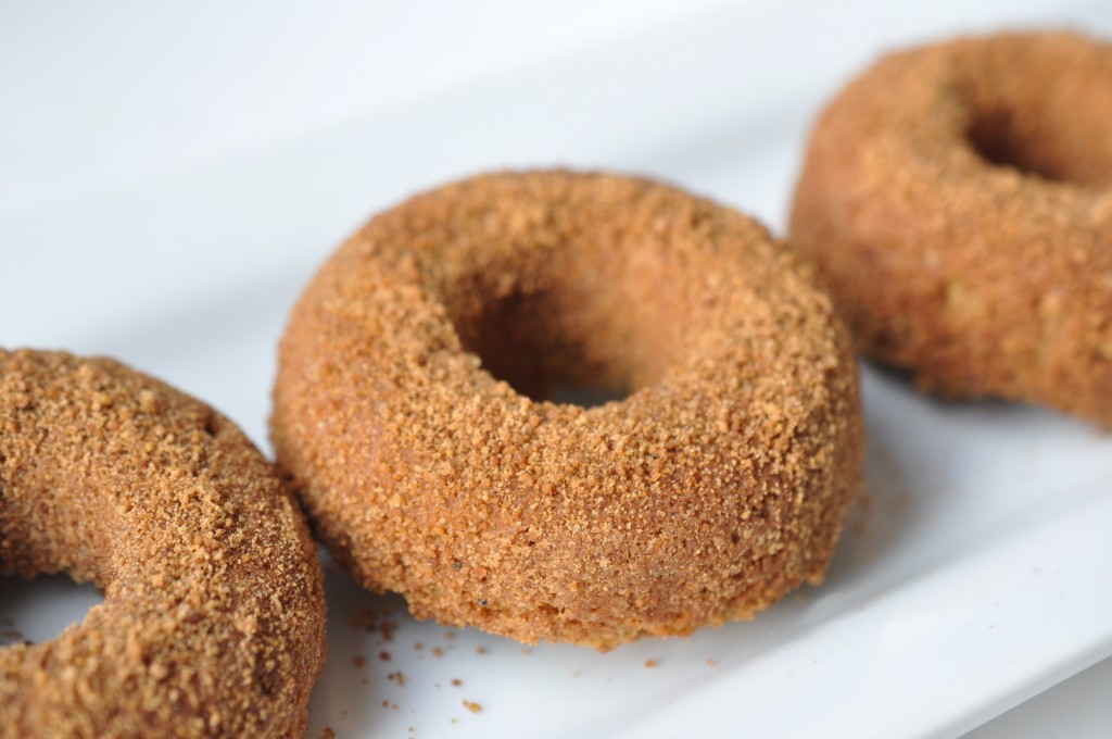 healthified apple cider donuts by arielle haspel of bewellwitharielle.com