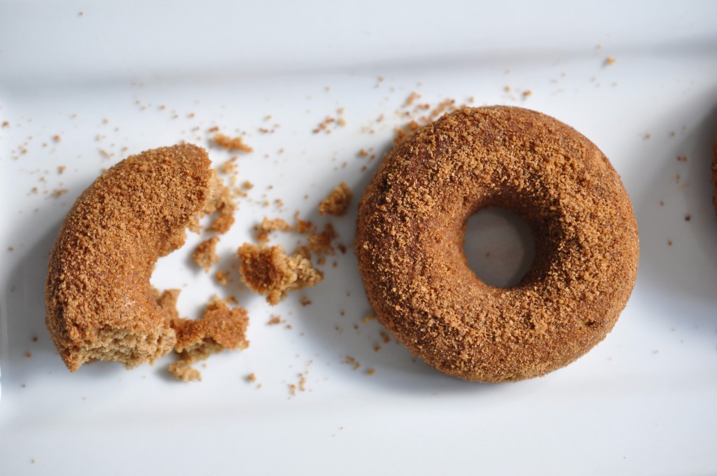 healthified apple cider donuts by arielle haspel of bewellwitharielle.com