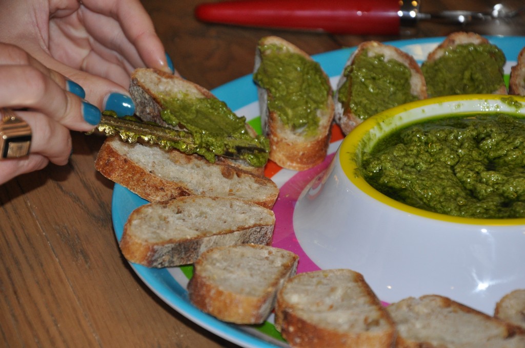 almond pesto crostini