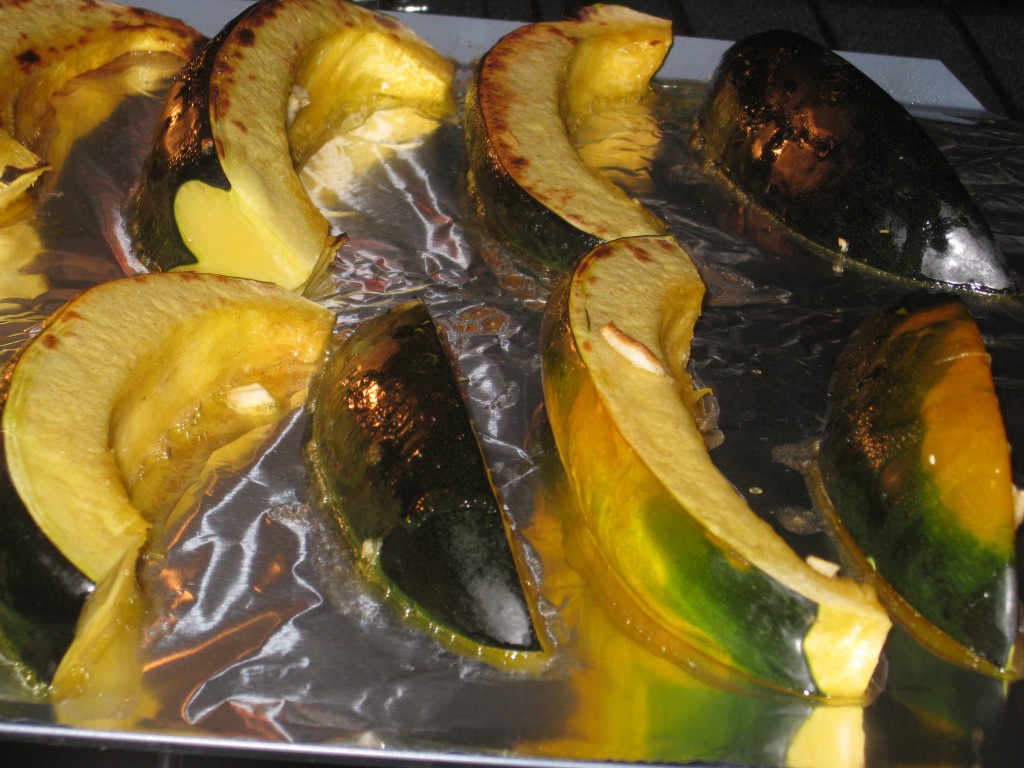 Maple-Garlic Acorn Squash