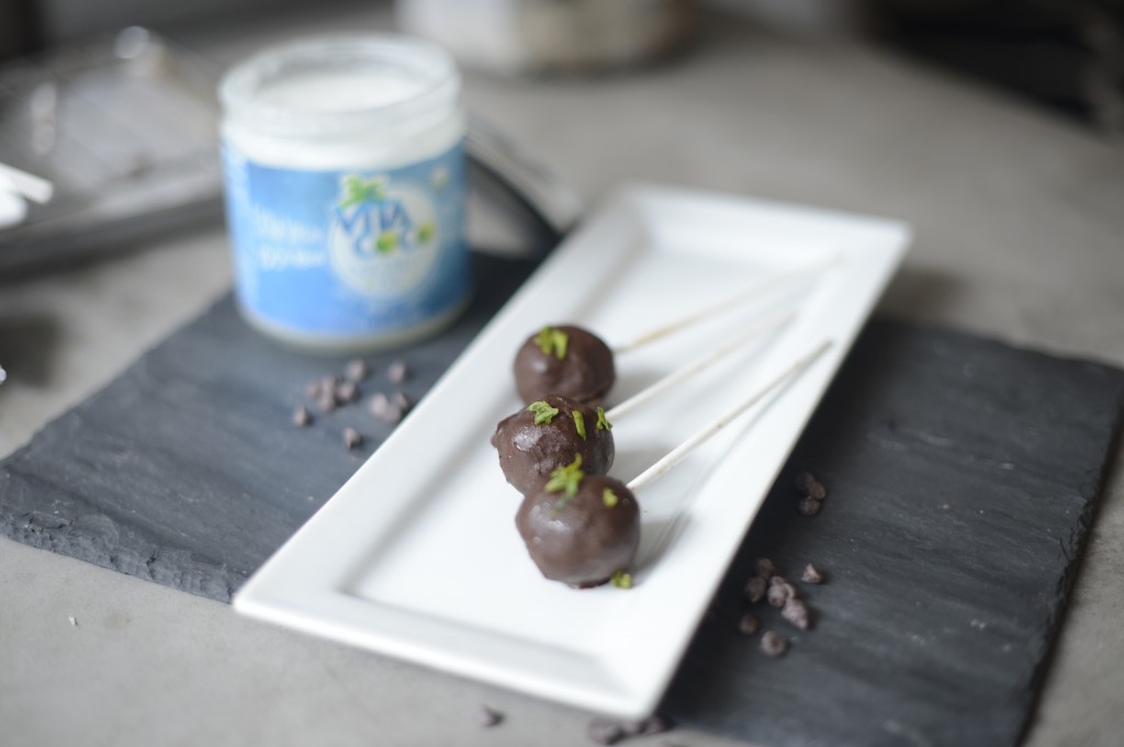 Arielle Haspel's Peppermint Pattie Lollipops using Vita Coco Coconut Oil